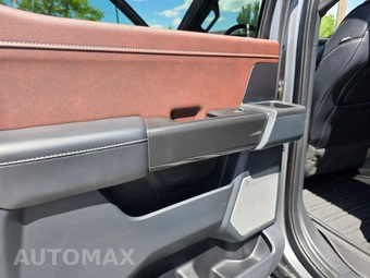 2023 Ford F-150 LARIAT Crew Cab Medium Bed - miniatura 13