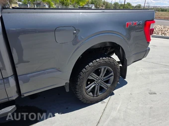 2023 Ford F-150 LARIAT Crew Cab Medium Bed - miniatura 20