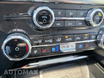 2023 Ford F-150 LARIAT Crew Cab Medium Bed - miniatura 35