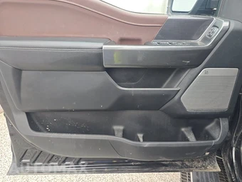 2023 Ford F-150 LARIAT Crew Cab Medium Bed - miniatura 9
