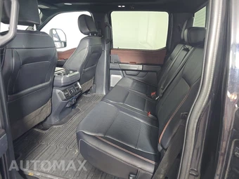 2023 Ford F-150 LARIAT Crew Cab Medium Bed - miniatura 13