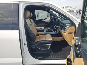 2023 Ford F-150 LARIAT Crew Cab Medium Bed - miniatura 15