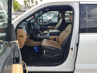 2023 Ford F-150 LARIAT Crew Cab Medium Bed - miniatura 3
