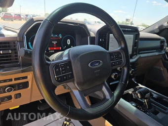 2023 Ford F-150 LARIAT Crew Cab Medium Bed - miniatura 10