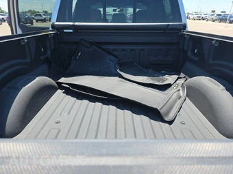 2023 Ford F-150 LARIAT Crew Cab Medium Bed - miniatura 16