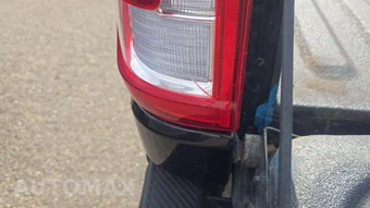 2023 Ford F-150 LARIAT Crew Cab Medium Bed - miniatura 32