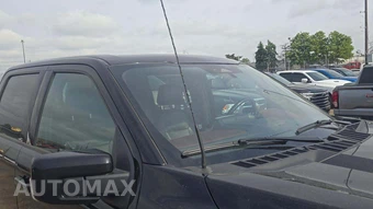 2023 Ford F-150 LARIAT Crew Cab Medium Bed - miniatura 35