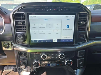 2023 Ford F-150 LARIAT Crew Cab Medium Bed - miniatura 7