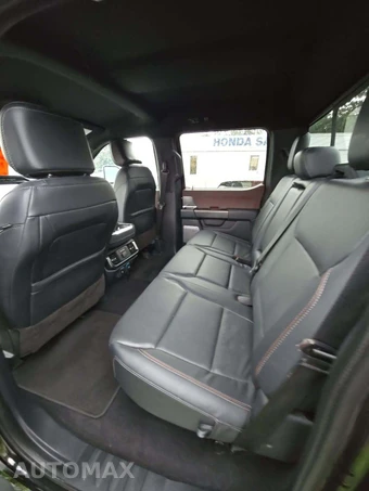 2023 Ford F-150 LARIAT Crew Cab Medium Bed - miniatura 13