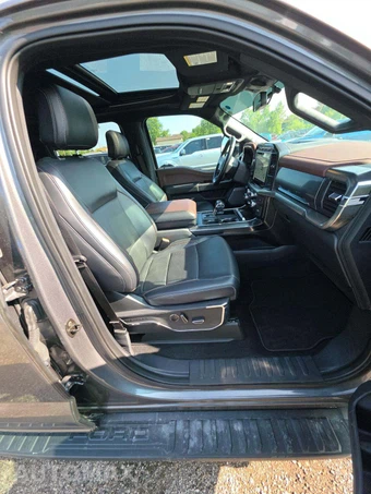 2023 Ford F-150 LARIAT Crew Cab Medium Bed - miniatura 15