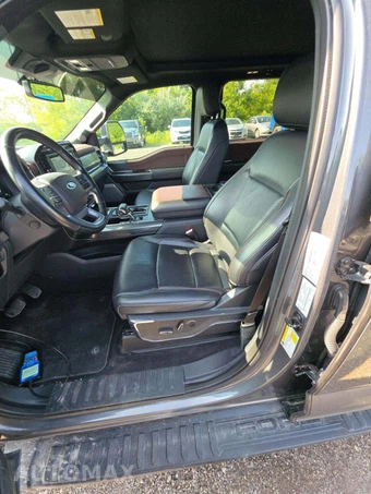 2023 Ford F-150 LARIAT Crew Cab Medium Bed - miniatura 3