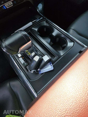 2023 Ford F-150 LARIAT Crew Cab Medium Bed - miniatura 5