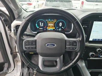 2023 Ford F-150 LARIAT Crew Cab Medium Bed - miniatura 10
