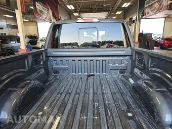 2023 Ford F-150 LARIAT Crew Cab Medium Bed - miniatura 16