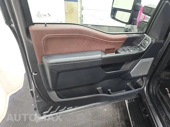 2023 Ford F-150 LARIAT Crew Cab Medium Bed - miniatura 9