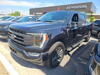 2023 Ford F-150 LARIAT Crew Cab Medium Bed