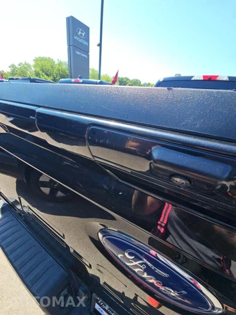 2023 Ford F-150 LARIAT Crew Cab Medium Bed - miniatura 25