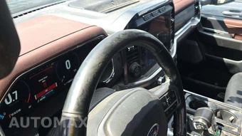 2023 Ford F-150 LARIAT Crew Cab Medium Bed - miniatura 18
