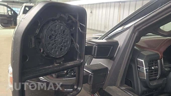 2023 Ford F-150 LARIAT Crew Cab Medium Bed - miniatura 23