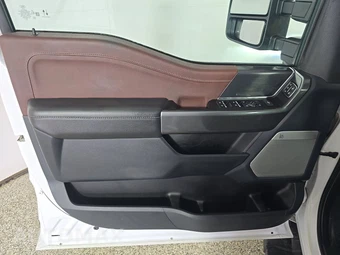 2023 Ford F-150 LARIAT Crew Cab Medium Bed - miniatura 9