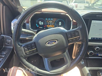 2023 Ford F-150 LARIAT Crew Cab Short Bed - miniatura 10