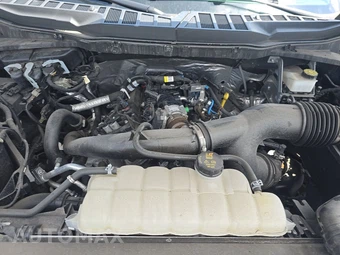 2023 Ford F-150 LARIAT Crew Cab Short Bed - miniatura 7