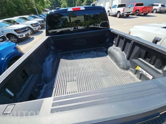 2023 Ford F-150 LARIAT Crew Cab Short Bed - miniatura 14