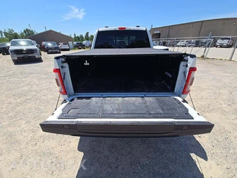 2023 Ford F-150 LARIAT Crew Cab Short Bed - miniatura 11