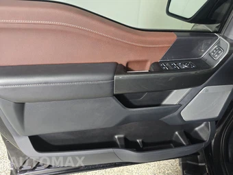 2023 Ford F-150 LARIAT Crew Cab Short Bed - miniatura 9