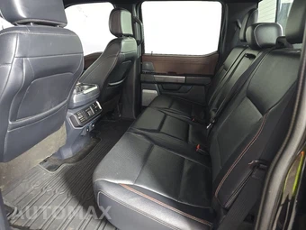 2023 Ford F-150 LARIAT Crew Cab Short Bed - miniatura 13