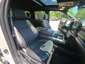 2023 Ford F-150 LARIAT Crew Cab Short Bed - miniatura 15