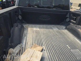 2023 Ford F-150 LARIAT Crew Cab Short Bed - miniatura 16