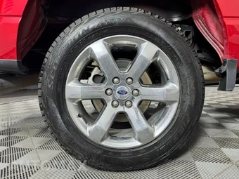 2023 Ford F-150 LARIAT Crew Cab Short Bed - miniatura 47