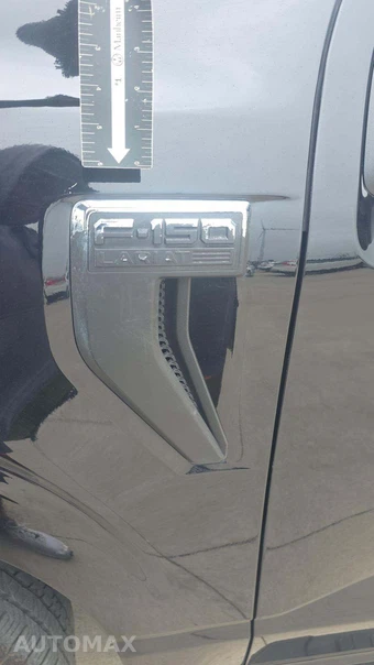2023 Ford F-150 LARIAT Crew Cab Short Bed - miniatura 25