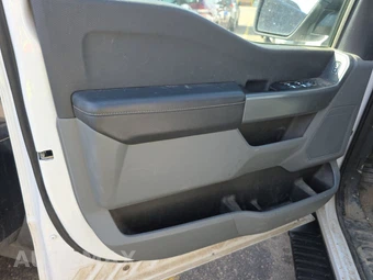 2023 Ford F-150 LARIAT Crew Cab Short Bed - miniatura 9