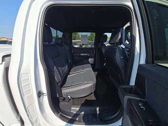 2023 Ford F-150 LARIAT Crew Cab Short Bed - miniatura 13