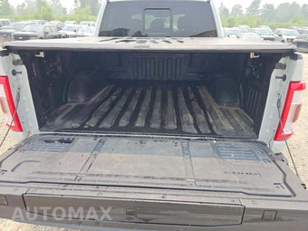 2023 Ford F-150 LARIAT Crew Cab Short Bed - miniatura 11