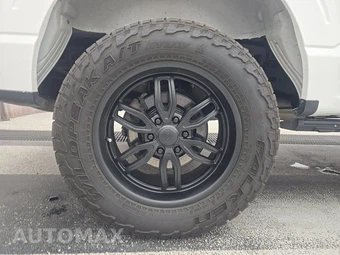 2023 Ford F-150 LARIAT Crew Cab Short Bed - miniatura 5