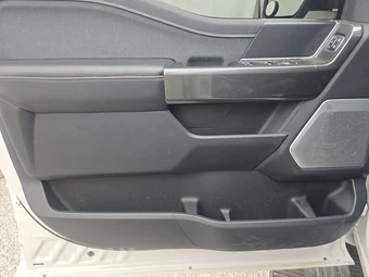 2023 Ford F-150 LARIAT Crew Cab Short Bed - miniatura 9