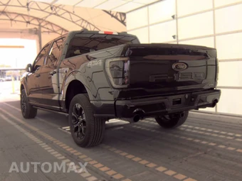 2023 Ford F-150 LARIAT Crew Cab Short Bed - miniatura 2