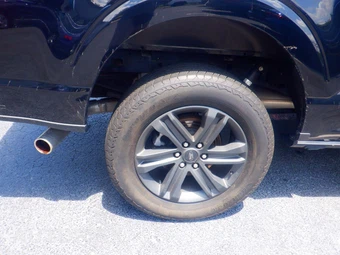 2023 Ford F-150 LARIAT Crew Cab Short Bed - miniatura 17