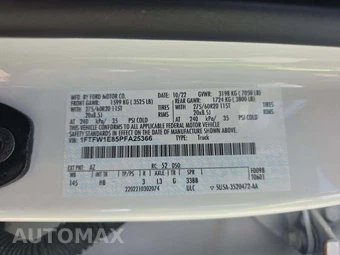 2023 Ford F-150 LARIAT Crew Cab Short Bed - miniatura 2