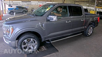 2023 Ford F-150 LARIAT Crew Cab Short Bed