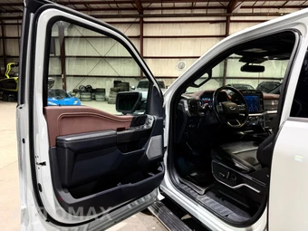 2023 Ford F-150 LARIAT Crew Cab Short Bed - miniatura 12