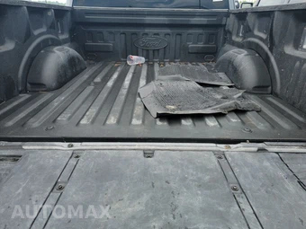 2023 Ford F-150 LARIAT Crew Cab Short Bed - miniatura 16
