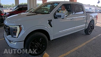 2023 Ford F-150 LARIAT Crew Cab Short Bed