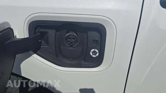 2023 Ford F-150 Lightning LARIAT Crew Cab Short Bed - miniatura 14