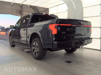 2023 Ford F-150 Lightning LARIAT Crew Cab Short Bed - miniatura 6