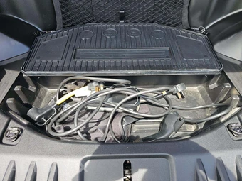 2023 Ford F-150 Lightning LARIAT Crew Cab Short Bed - miniatura 12