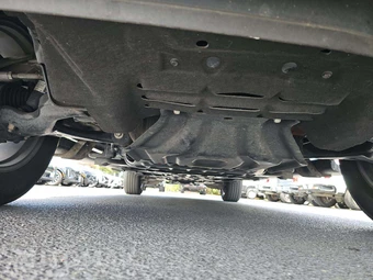 2023 Ford F-150 Lightning LARIAT Crew Cab Short Bed - miniatura 18